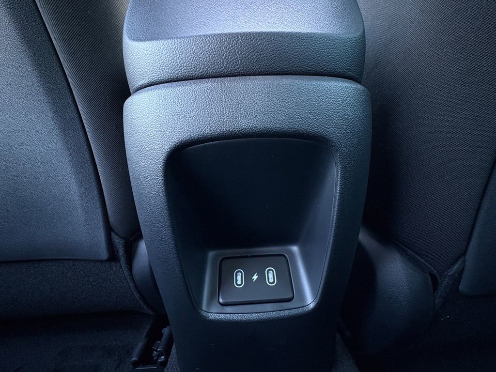 New 2026 Hyundai Elantra SEL Sport Premium image 5