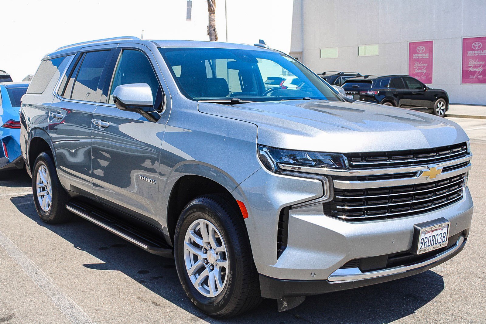 Used 2023 Chevrolet Tahoe LT RWD image 3