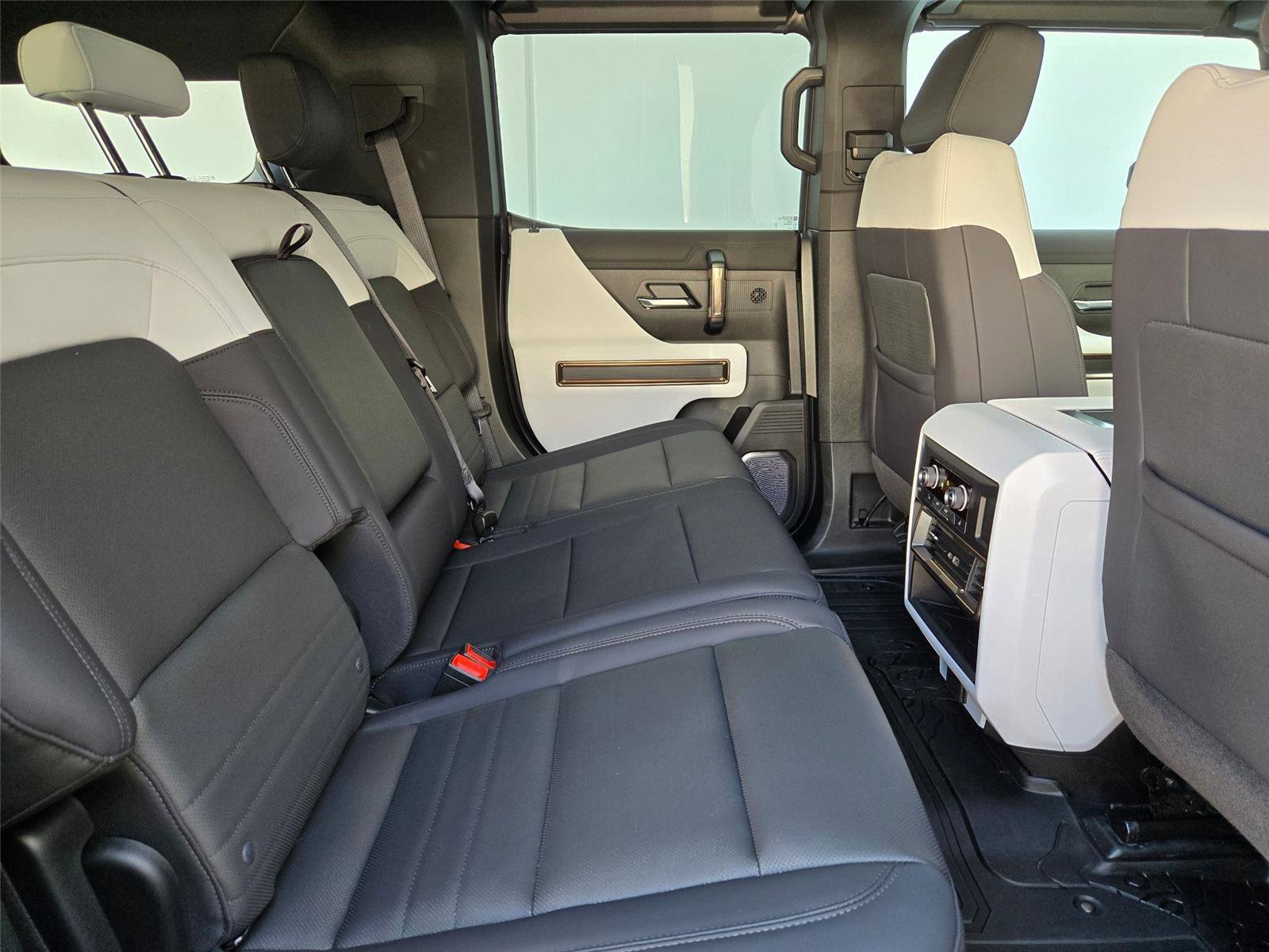 Used 2025 GMC Hummer EV 3X AWD/4WD image 31