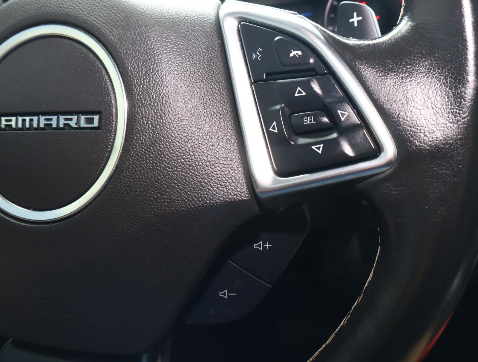 Used 2020 Chevrolet Camaro LT w/ Redline Edition RWD image 21