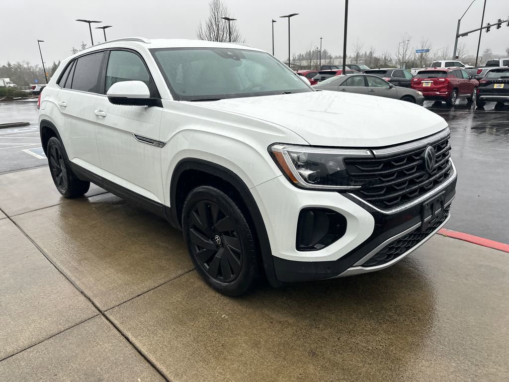 Used 2024 Volkswagen Atlas Cross Sport SE image 6