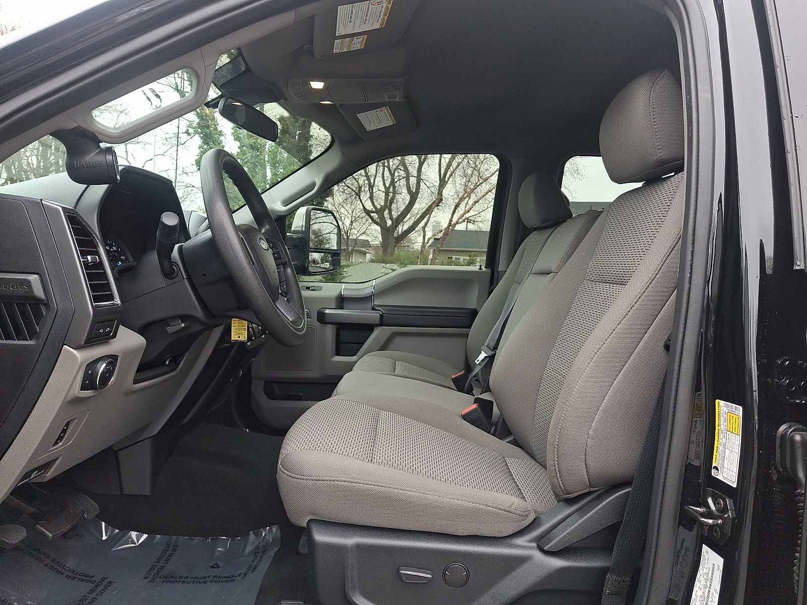 Used 2021 Ford F350 XLT w/ XLT Premium Package image 14