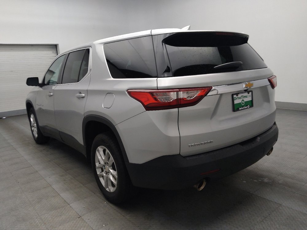 Used 2021 Chevrolet Traverse LS FWD image 5