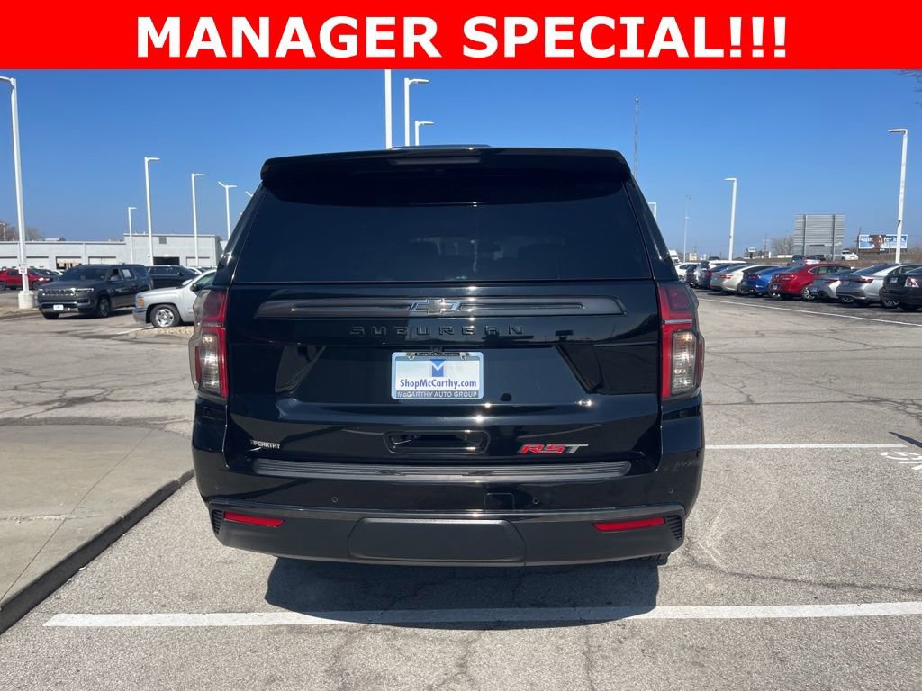 Used 2022 Chevrolet Suburban RST AWD/4WD image 4