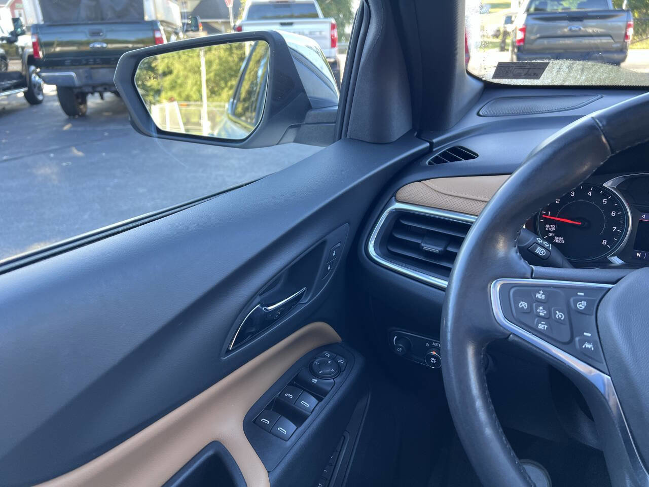 Used 2019 Chevrolet Equinox Premier image 14