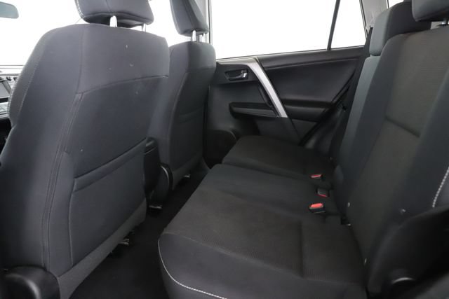 Used 2016 Toyota RAV4 XLE AWD/4WD image 23