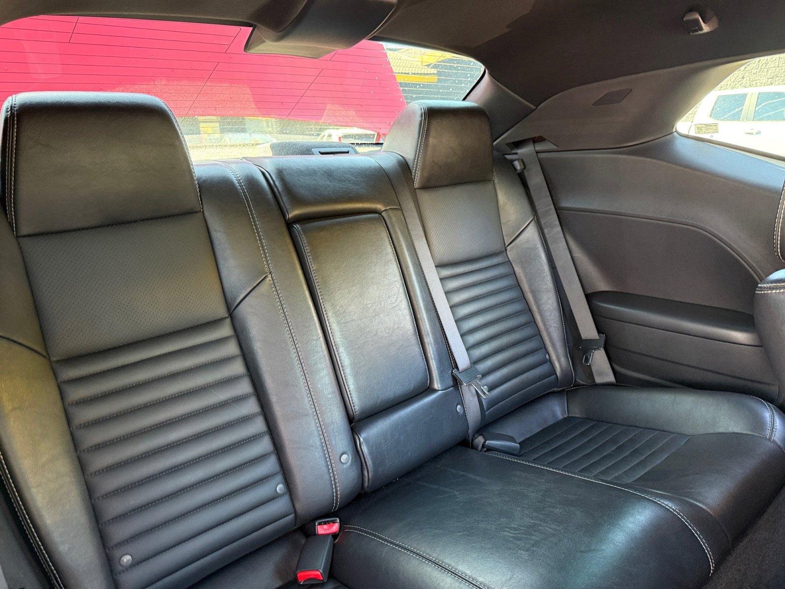 Used 2010 Dodge Challenger R/T image 16