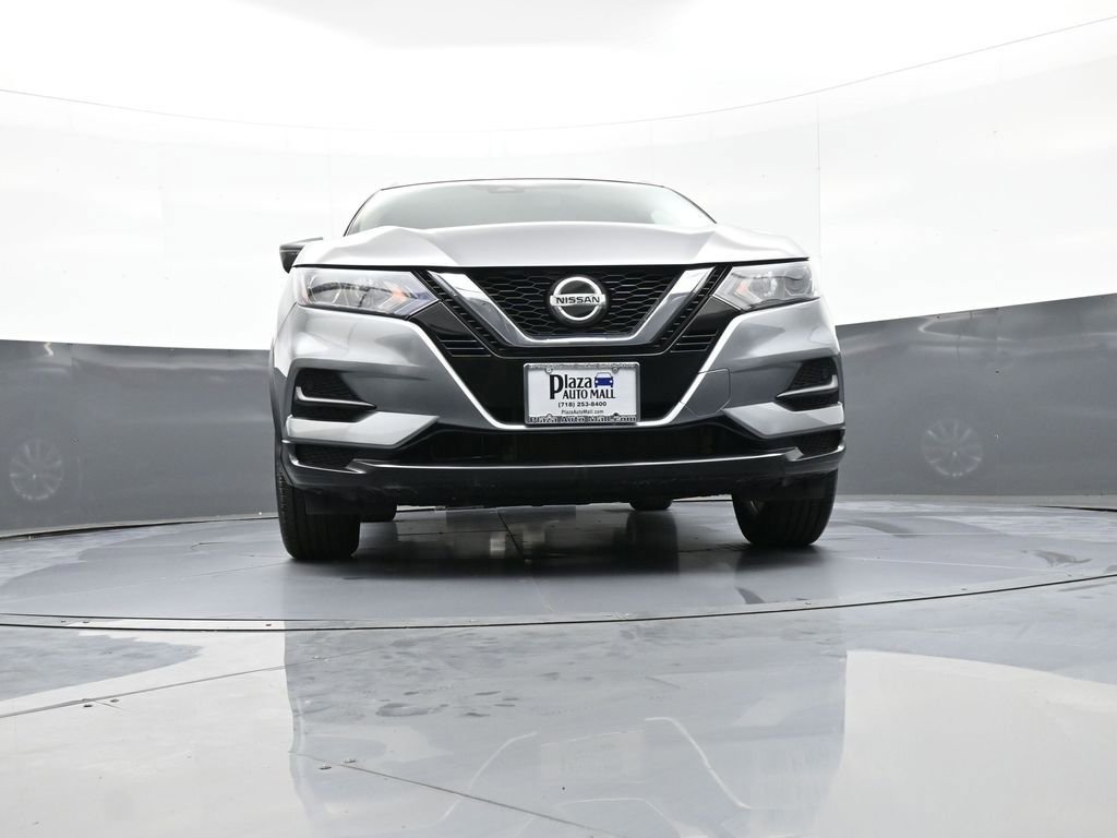 Used 2020 Nissan Rogue Sport SV AWD/4WD image 25