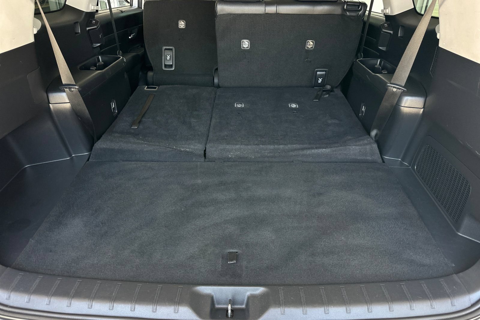 Used 2024 Toyota Grand Highlander FWD image 18