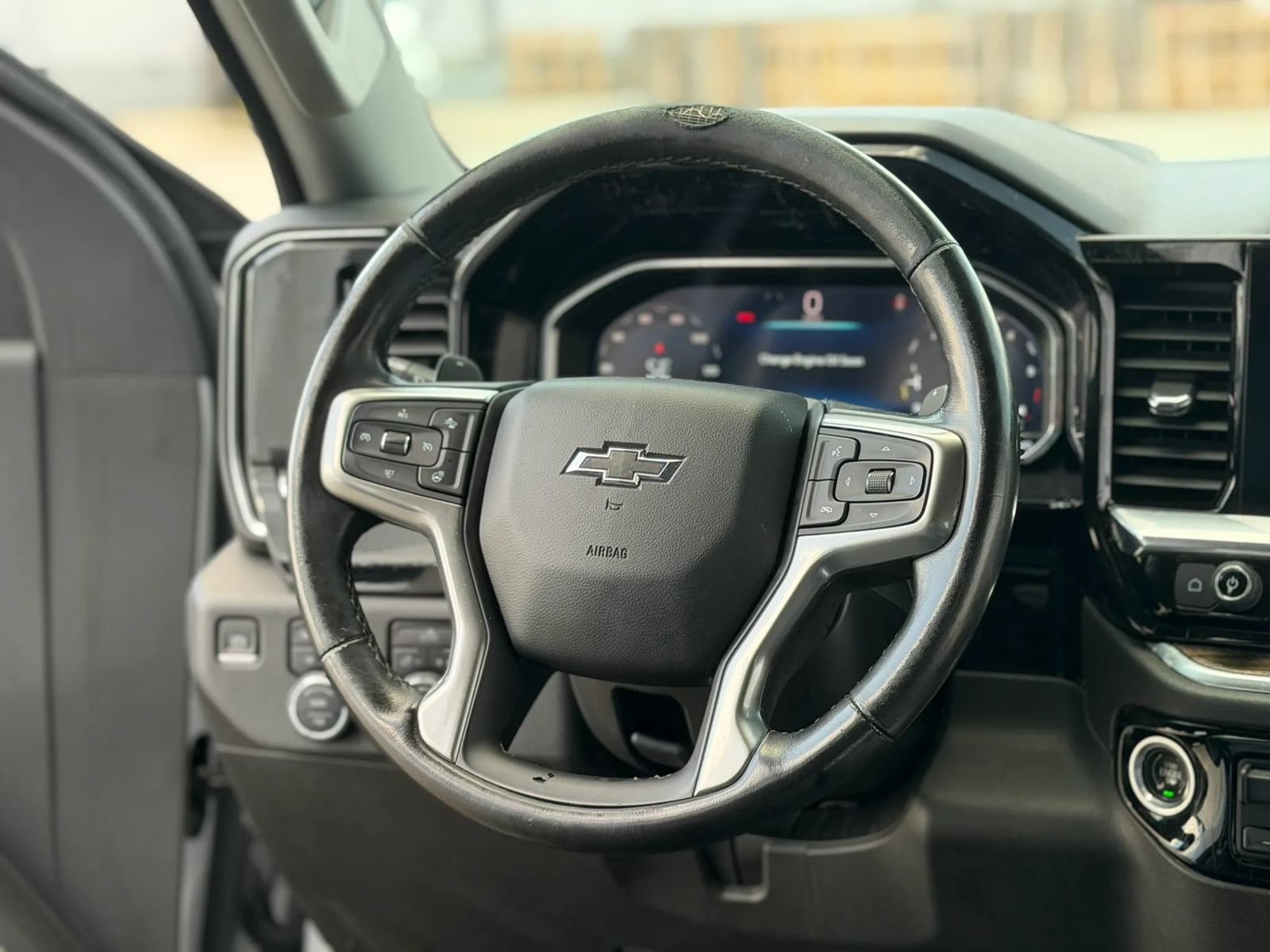 Used 2022 Chevrolet Silverado 1500 RST AWD/4WD image 31