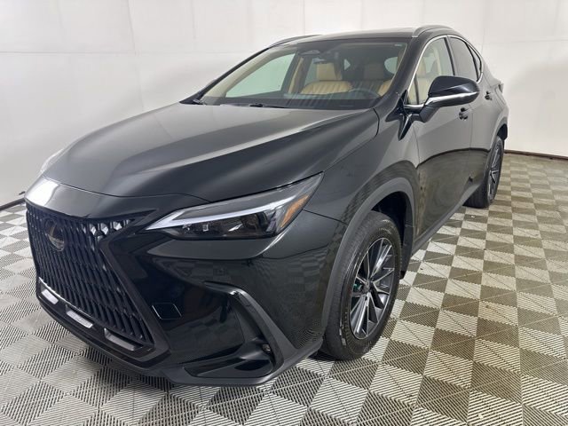 Used 2023 Lexus NX 350 AWD image 2