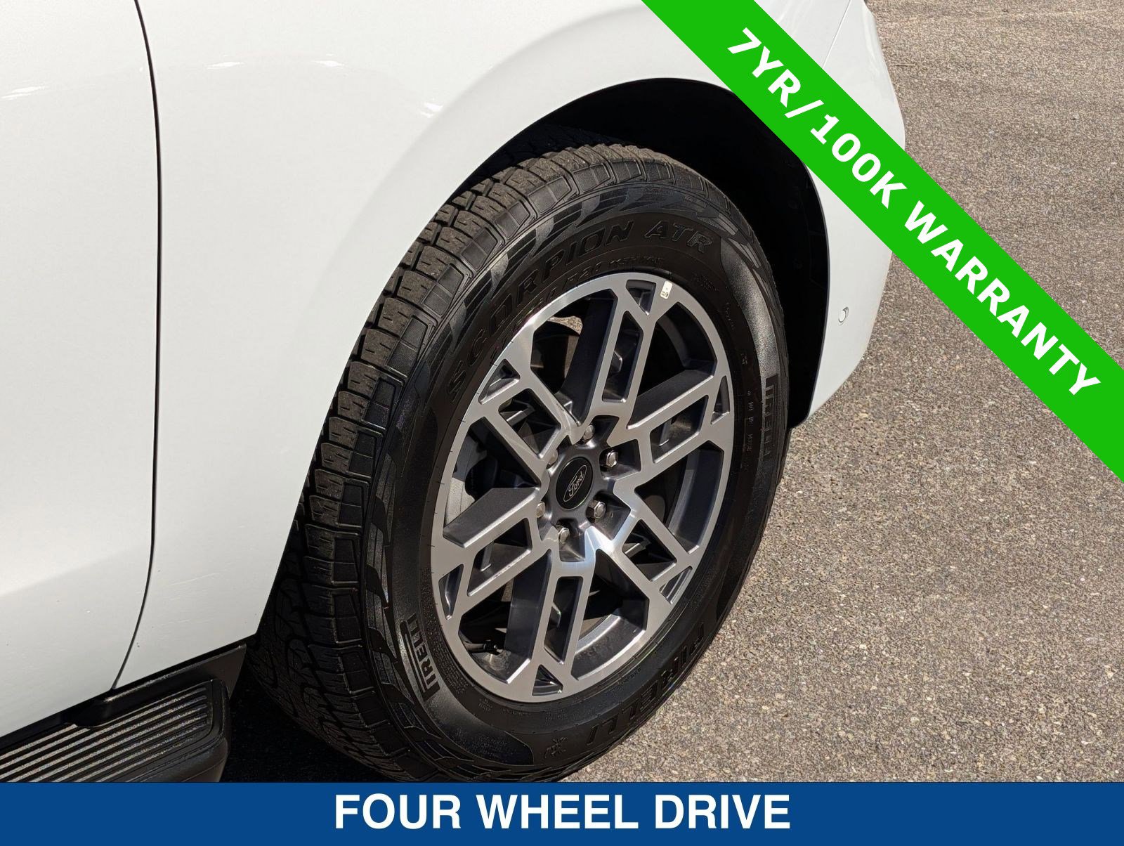 Certified 2025 Ford Expedition Active image 12