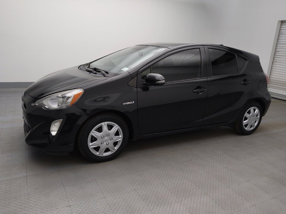 Used 2015 Toyota Prius C Two image 5