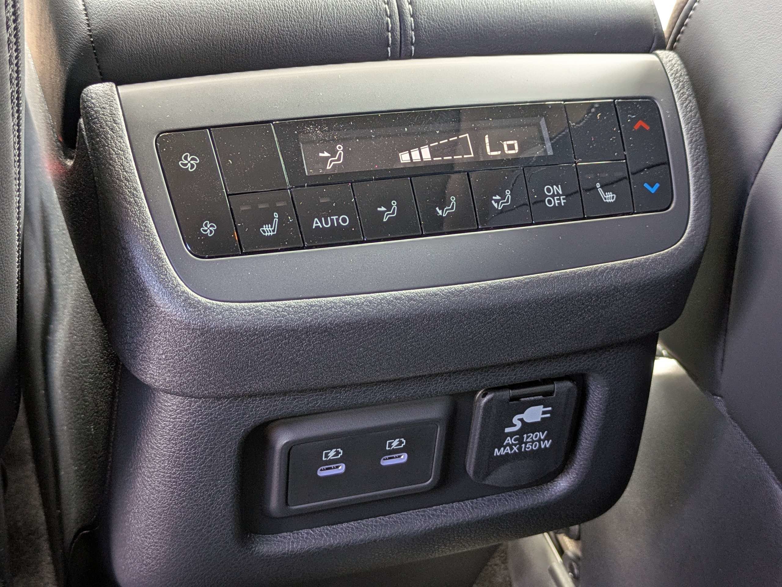 New 2026 Nissan Pathfinder Platinum FWD image 16