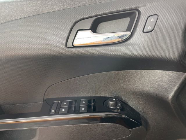 Used 2017 Chevrolet Sonic LT w/ Fun and Sun Package image 32