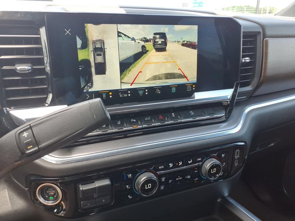 Used 2024 Chevrolet Silverado 2500 High Country w/ High Country Premium Package AWD/4WD image 28