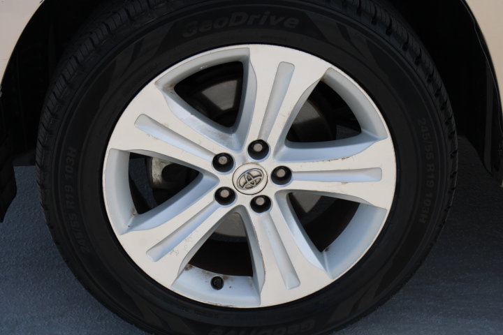 Used 2010 Toyota Highlander Limited FWD image 9