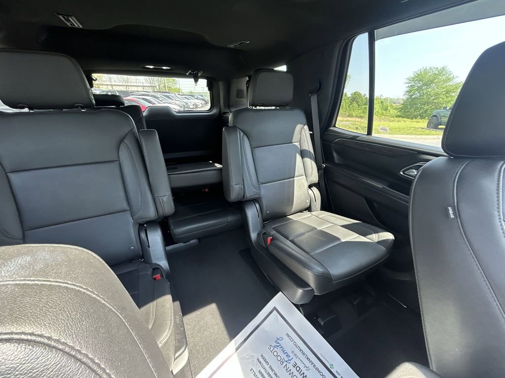 Used 2023 Chevrolet Tahoe LT AWD/4WD image 15