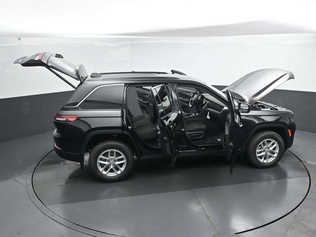 New 2026 Jeep Grand Cherokee Laredo X AWD/4WD image 57