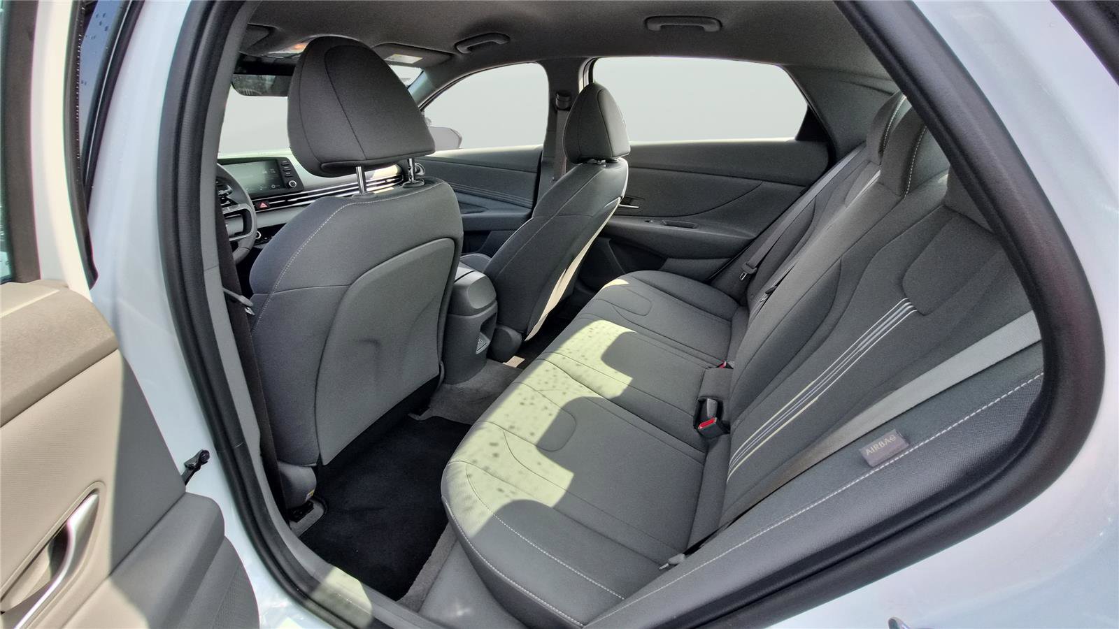 Certified 2025 Hyundai Elantra Sport FWD image 17