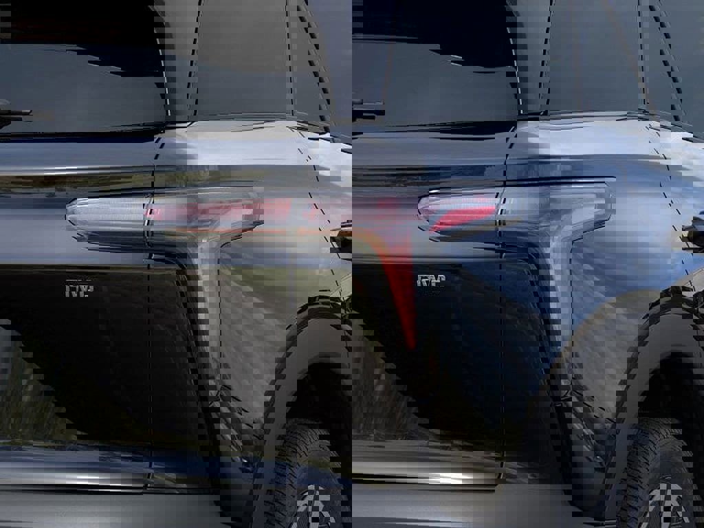 New 2026 Chevrolet Blazer EV LT image 11