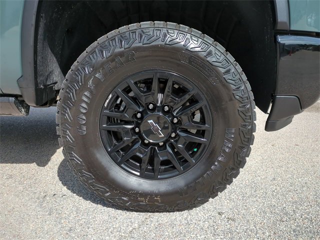 New 2026 Chevrolet Silverado 2500 ZR2 w/ LPO, Dark Essentials Package image 11