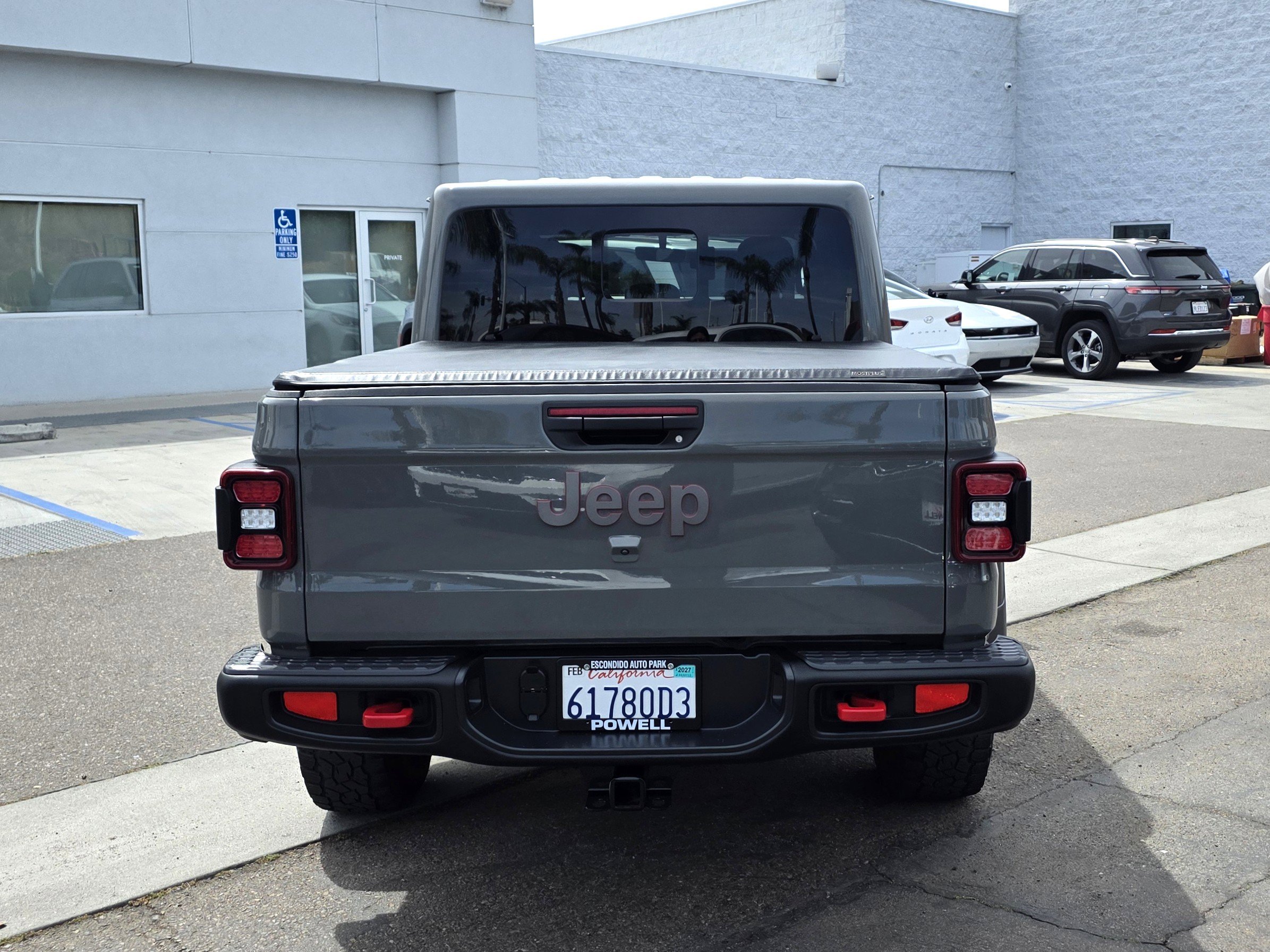 Certified 2021 Jeep Gladiator Rubicon AWD/4WD image 4