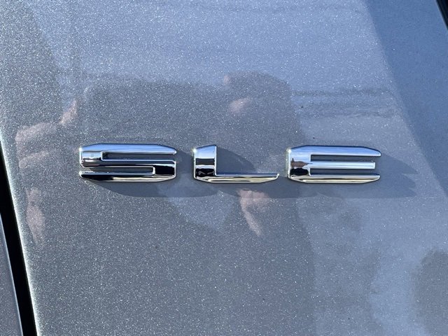 Certified 2023 GMC Acadia SLE w/ Driver Convenience Package image 20