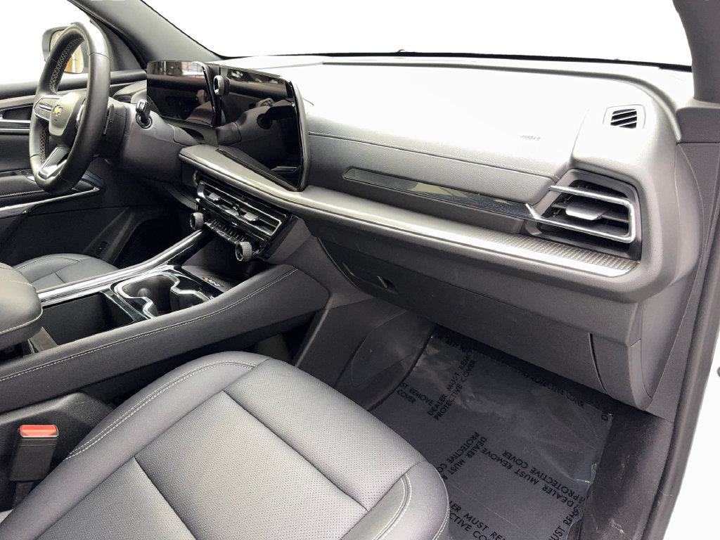 Used 2026 Chevrolet Traverse LT FWD image 58