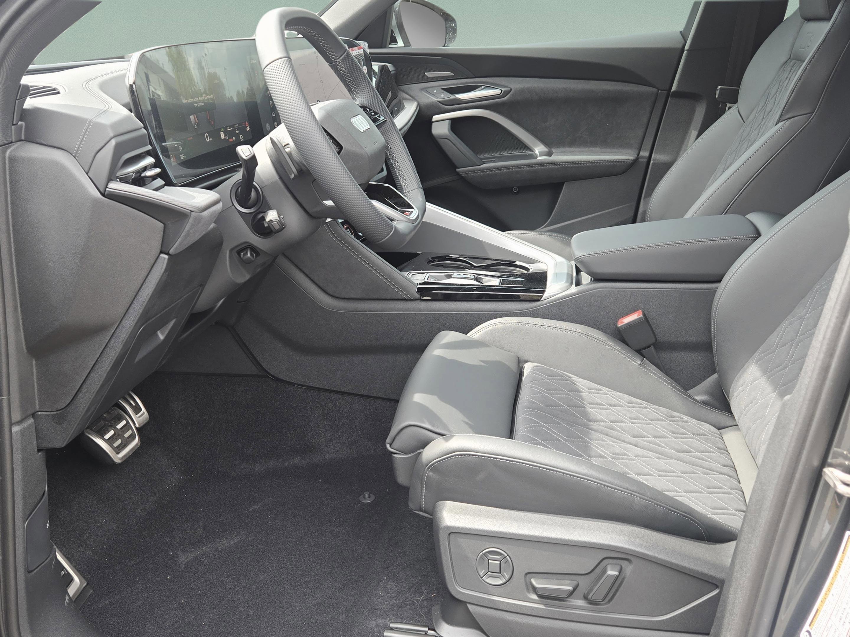 New 2026 Audi SQ5 Premium Plus AWD/4WD image 10