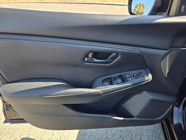 Used 2024 Nissan Sentra S FWD image 16