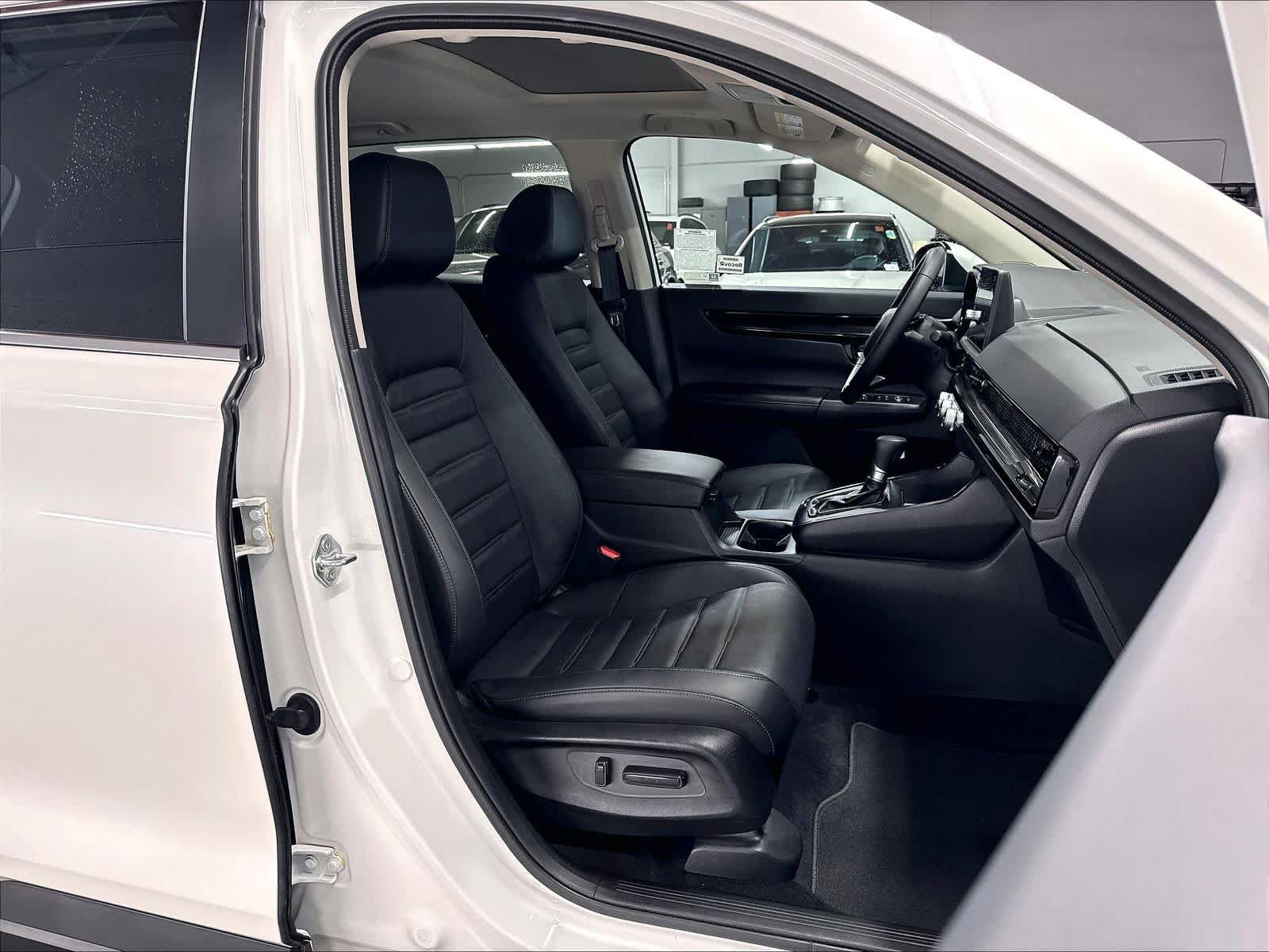 Used 2026 Honda CR-V EX-L image 10