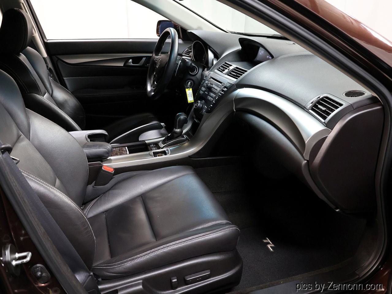 Used 2009 Acura TL SH-AWD image 31