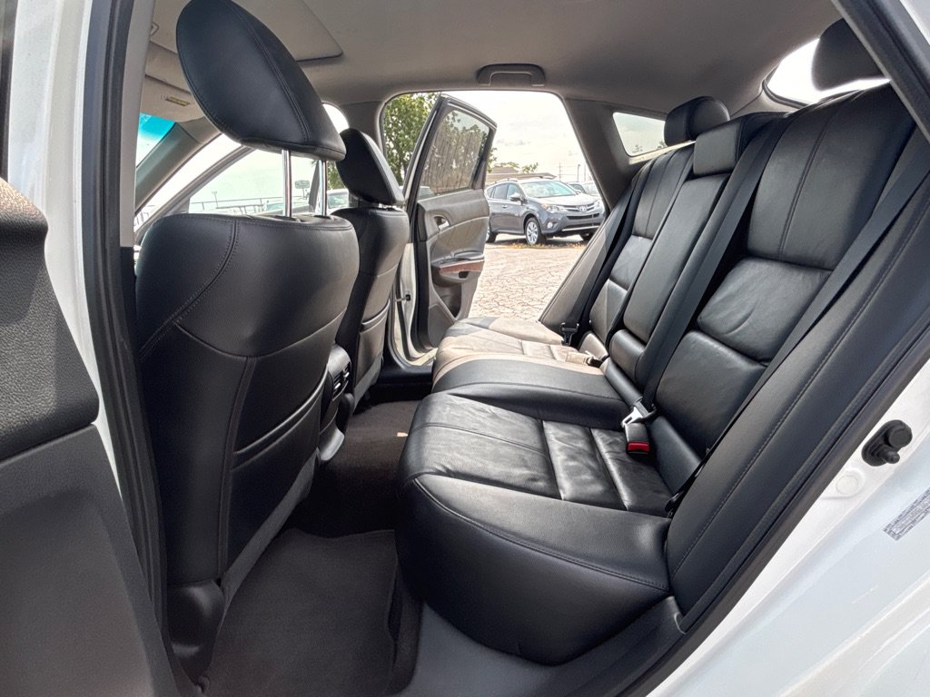 Used 2011 Honda Crosstour EX-L image 25
