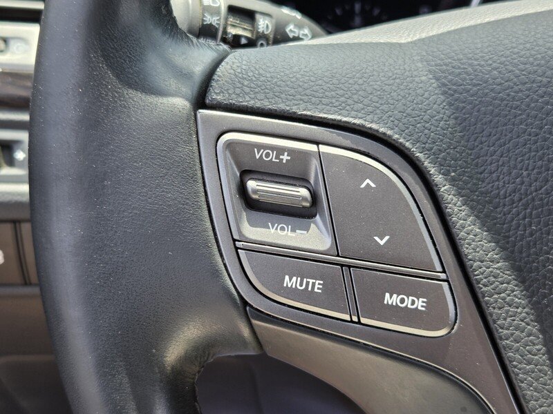 Used 2017 Hyundai Santa Fe Sport w/ 2.4L Tech Package 04 image 27