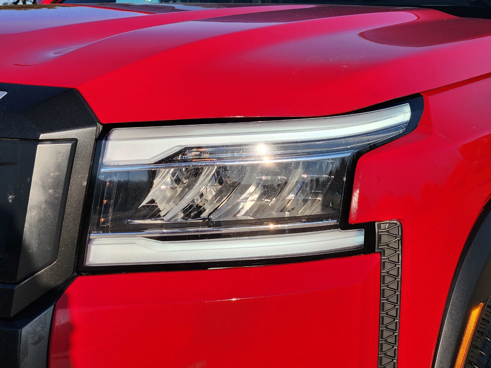 Used 2026 Nissan Frontier PRO-4X AWD/4WD image 9