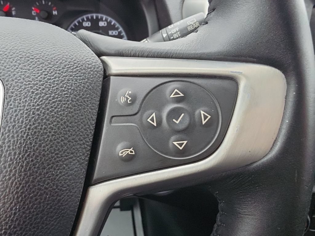 Used 2018 GMC Terrain SLE w/ Driver Convenience Package FWD image 10
