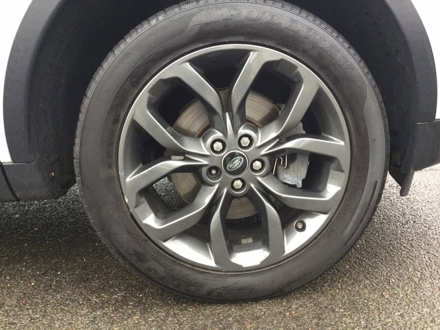 Used 2019 Land Rover Discovery Sport HSE AWD/4WD image 43