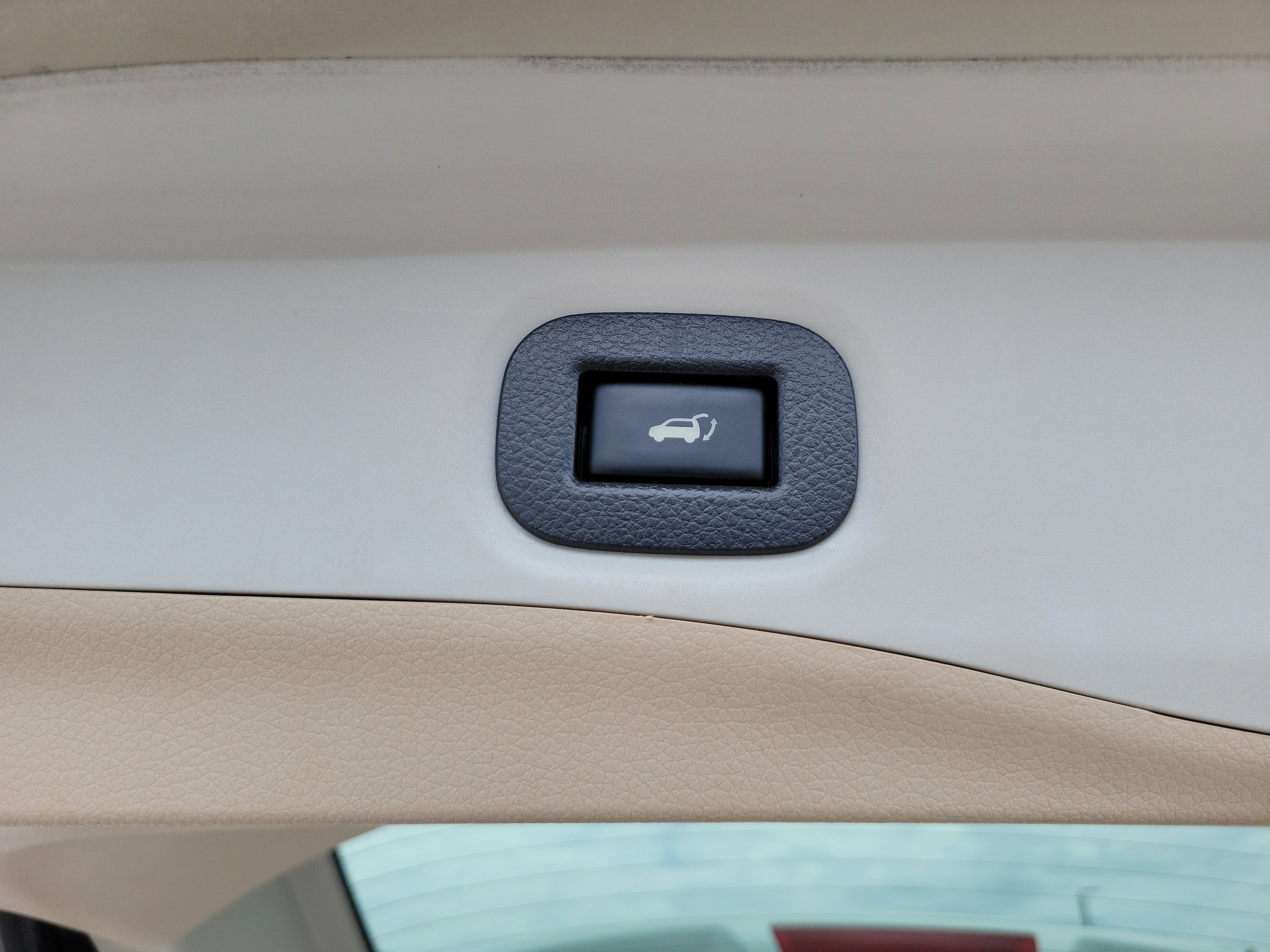 Used 2020 Nissan Rogue SV FWD image 13