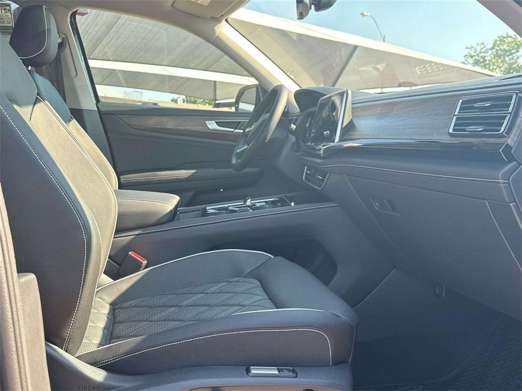 New 2026 Volkswagen Atlas SEL Premium R-Line image 14