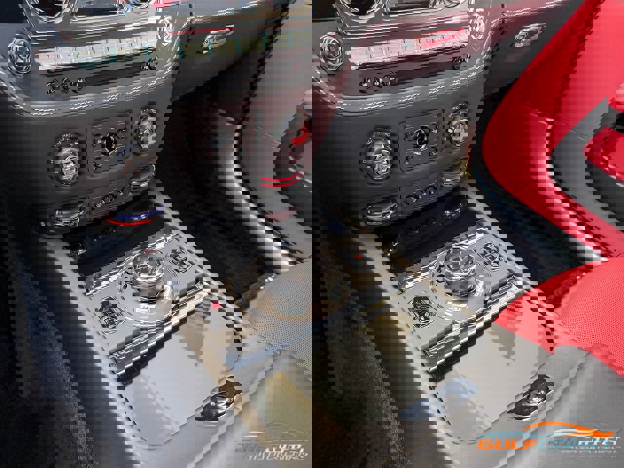 Used 2018 Rolls-Royce Wraith image 17