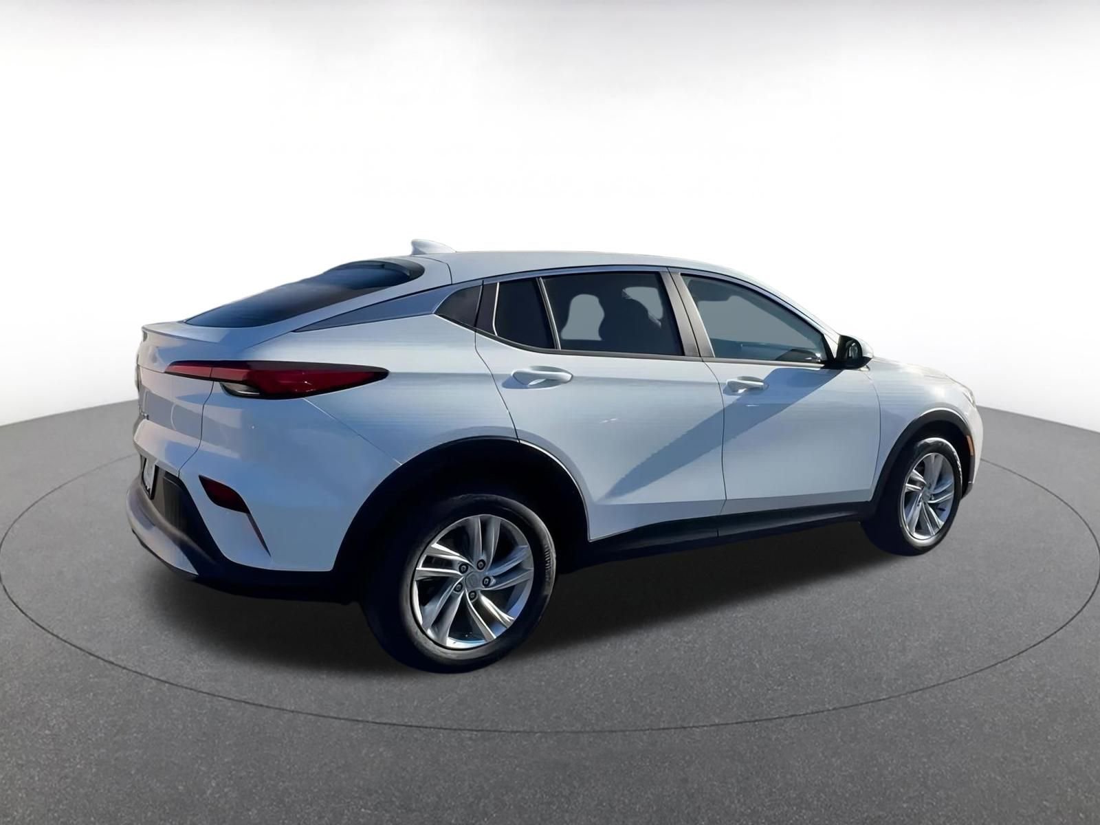 Used 2025 Buick Envista Preferred image 15