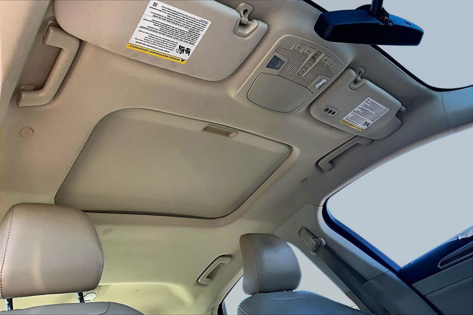 Used 2015 Ford Fusion SE w/ Equipment Group 502A FWD image 13