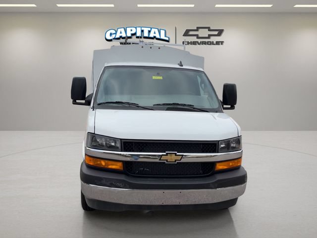 New 2025 Chevrolet Express 3500 w/ Power Convenience Package RWD image 7