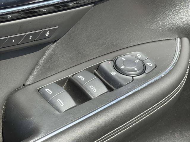 Used 2023 Buick Envision Essence w/ Sport Touring Package AWD/4WD image 18