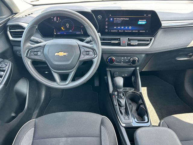 Used 2024 Chevrolet TrailBlazer LS FWD image 14