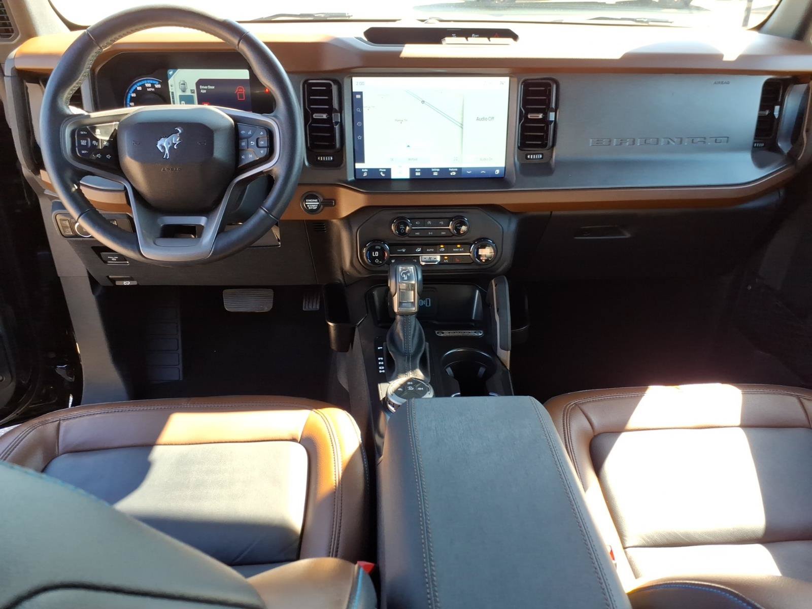Certified 2024 Ford Bronco Outer Banks AWD/4WD image 14