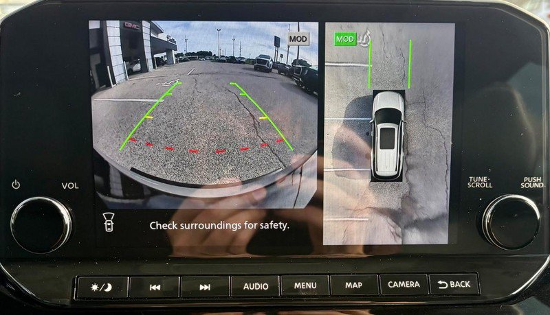 Used 2025 Nissan Pathfinder Platinum w/ Cargo Package FWD image 29