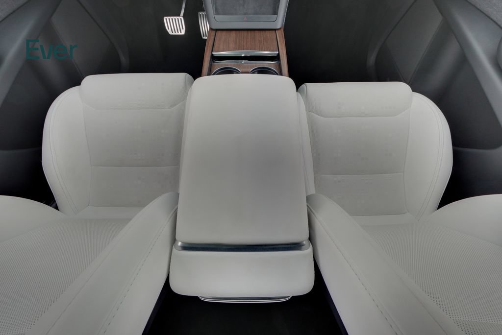 Used 2023 Tesla Model X AWD/4WD image 29