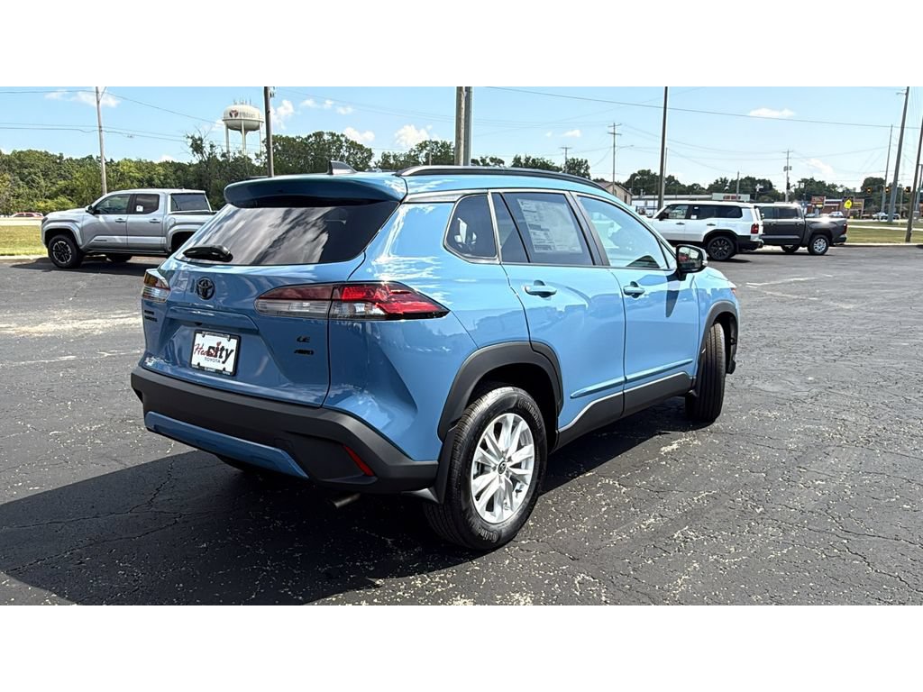 New 2026 Toyota Corolla Cross LE AWD/4WD image 10
